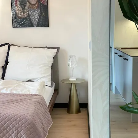 Piper Gold Targi Апартаменты