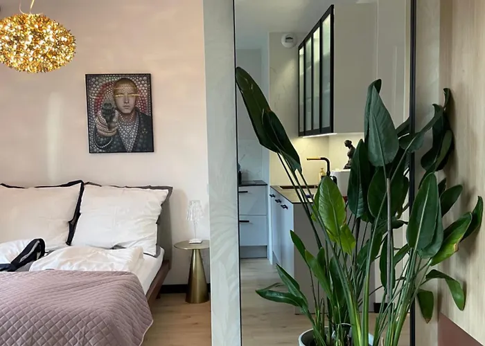 Apartment Piper Gold Targi