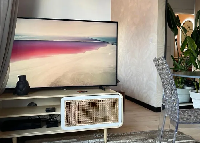 Piper Gold Targi Apartment