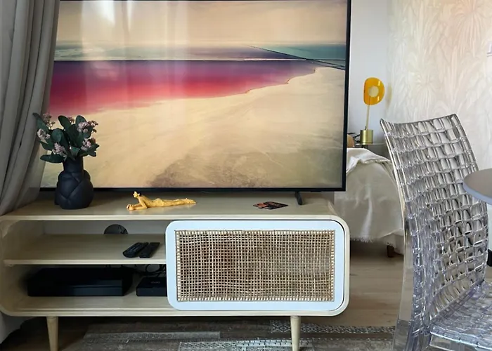 Apartment Piper Gold Targi